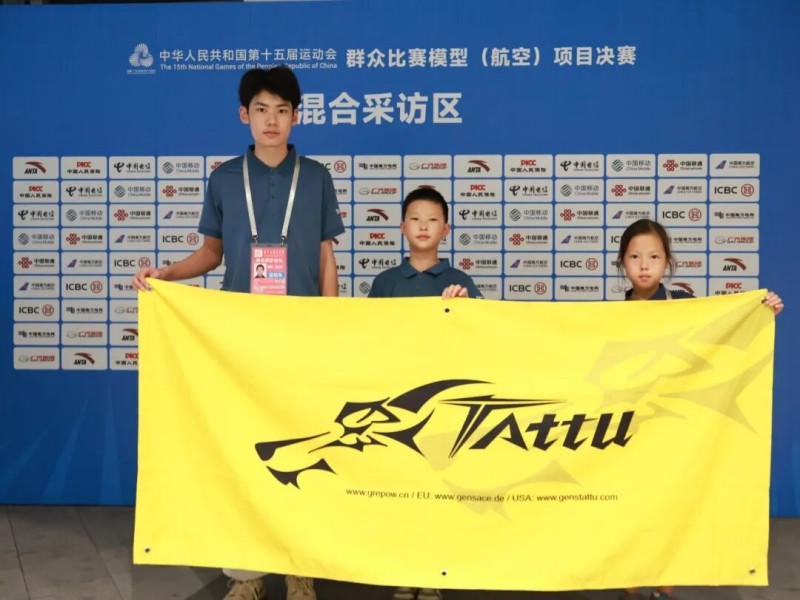 虞靖淳、虞恩寧、王世奧